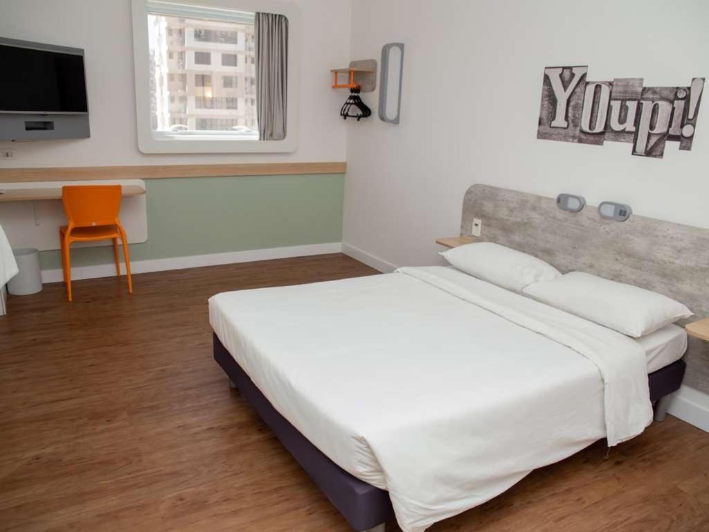 Ibis Budget Campinas Aquidaban מראה חיצוני תמונה